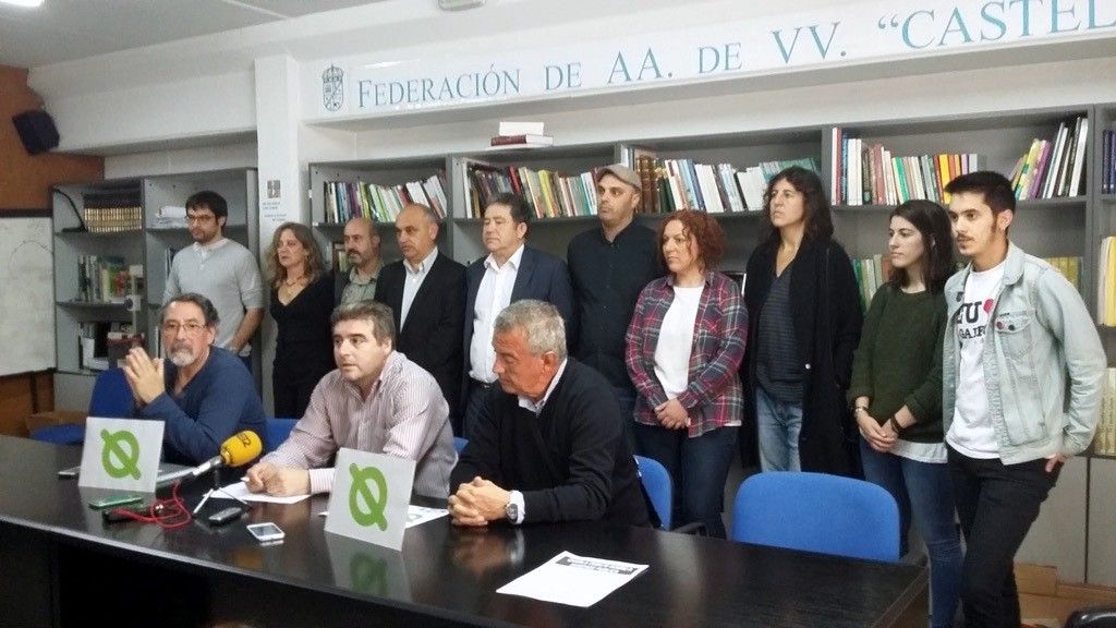 Representantes de los colectivos unidos en el frente social y político anti ENCE