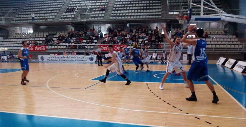 Partido entre Fundación Lucentum y Marín Peixe Galego en Alicante