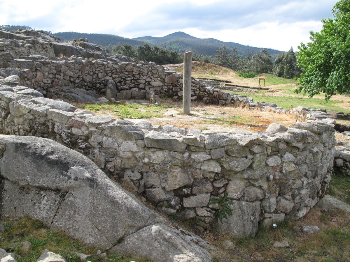 Yacimiento castreño de Castrolandín (Cuntis)