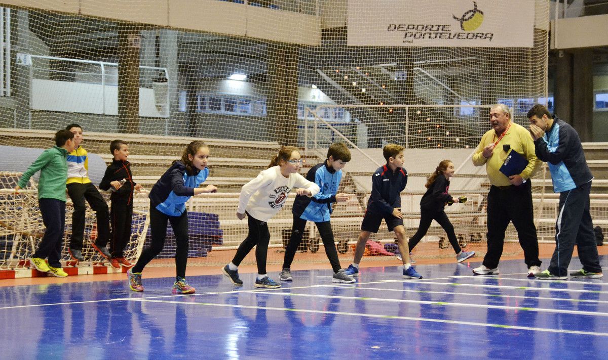 Festival de Navidad de la escuela municipal de atletismo