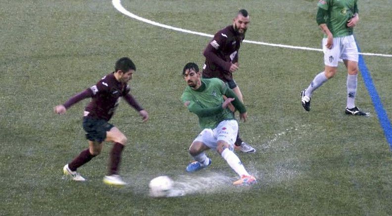 Partido entre Guijuelo y Pontevedra