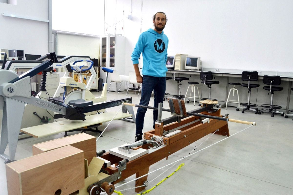 Javier Carballo, nuevo preparador físico del Cisne, diseñó un prototipo de ergómetro cuando era estudiante