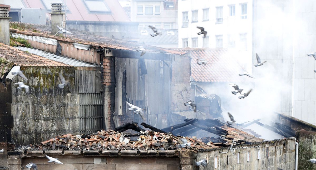 Edificio incendiado na Ferrería