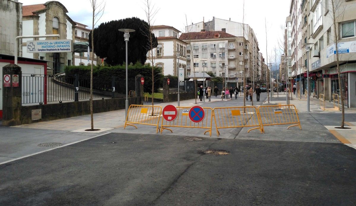 Nueva plaza frente al Hospital Provincial