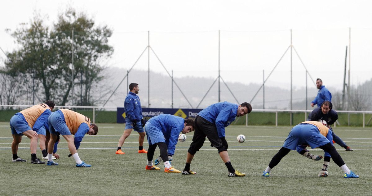 Entrenamiento del Pontevedra en Príncipe Felipe