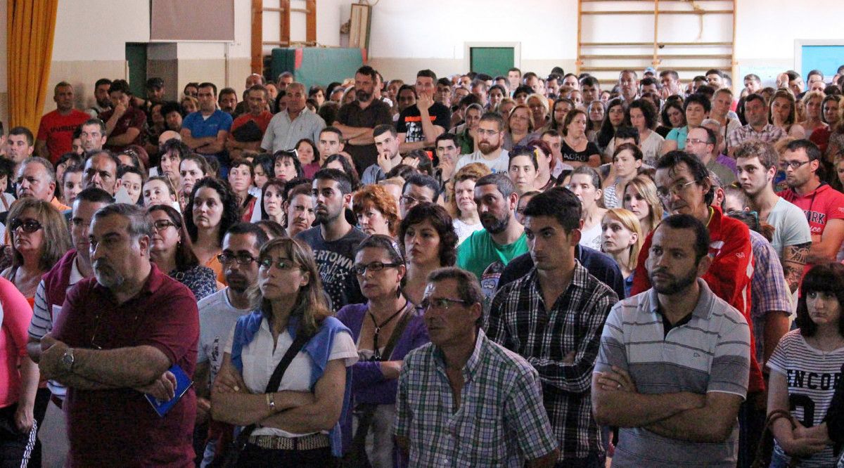 Reunión con la bolsa de trabajo municipal por el proceso de contratación en Orbe