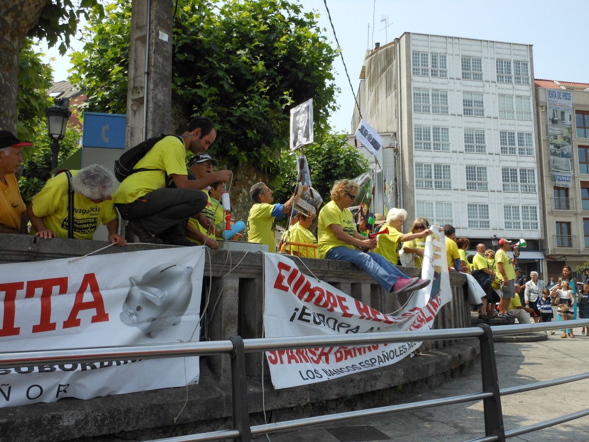 Protesta de las preferentes en la Alameda de Marín