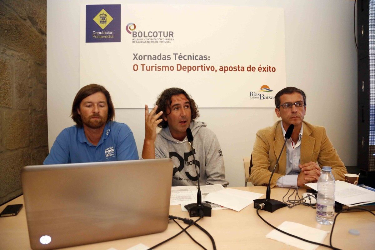 Xornada técnica sobre "25 anos de experiencias agradables: o Pantín Classic de Surf" a cargo de Marcos Rodríguez Blanco, director de  Pantín Classic de Surf.