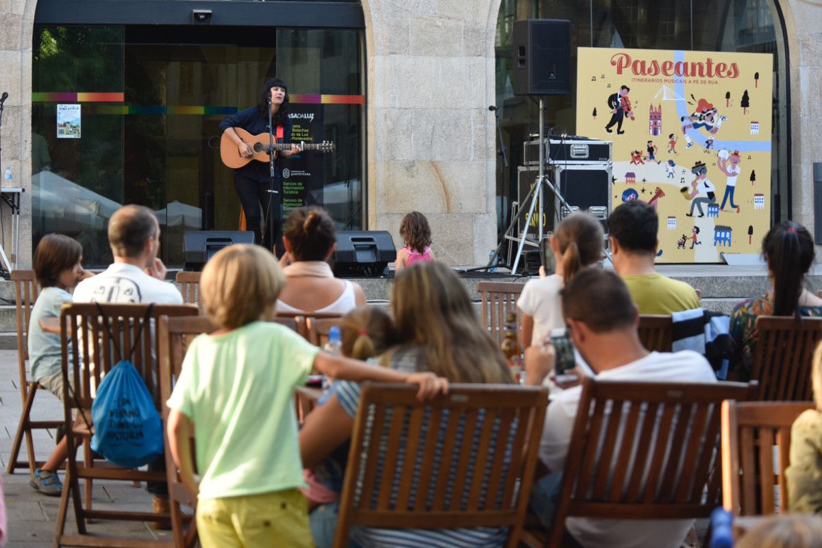 Conciertos en las plazas de A Verdura y Méndez Núñez por el programa Paseantes 2016