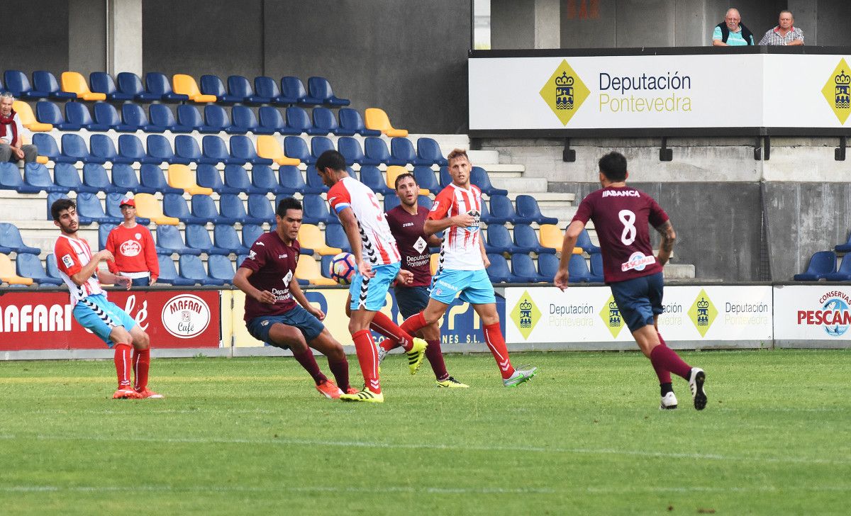 Partido del Trofeo Luis Otero entre Pontevedra y Lugo en Pasarón