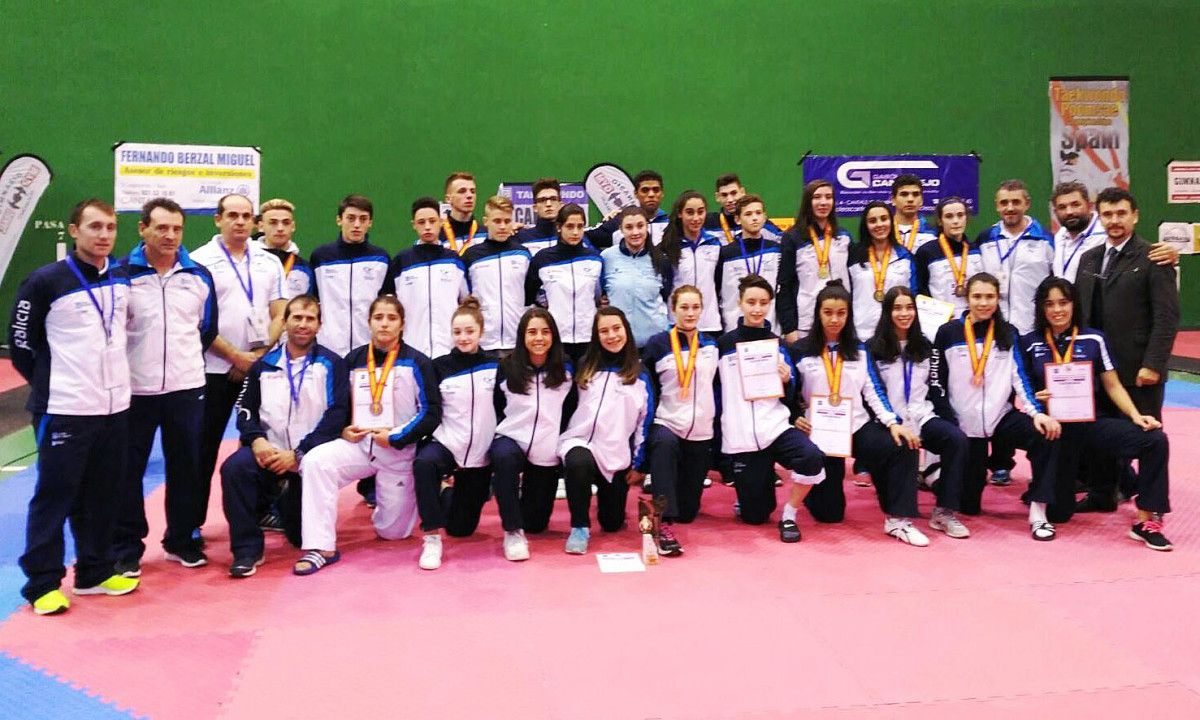 Selección gallega de taekwondo en el Campeonato de España Junior de Combate