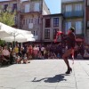 Performance drag en la plaza de la Verdura a cargo de Marikas x la fiesta