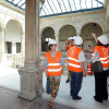 Lores, Anabel Gulías e os arquitectos do proxecto visitan a antiga Casa Consistorial