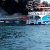 Incendio dun barco de pasaxeiros no Grove