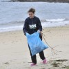 Xornada reivindicativa de limpeza da plataforma Non á Depuradora en Samieira na praia de Laño