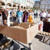 Muestra de oficios en la plaza de A Ferrería