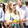 Ana Pastor durante o seu paseo con Mariano Rajoy por Ponte Arnelas
