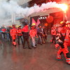 Protesta dos bombeiros do Consorcio Provincial no pleno da Deputación