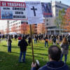 Cientos de hosteleros de Pontevedra, Marín y Poio se concentran frente a la delegación de la Xunta