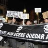 Concentración vecinal contra los crematorios urbanos en la Plaza de España