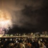 Lanzamiento de fuegos artificiales en el primer día de las Festas da Peregrina 2024