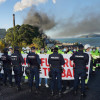 Protestas de persoal de Ence con cortes de tráfico entre Pontevedra e Marín