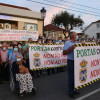 Manifestación en Portas contra el cierre de la oficina bancaria