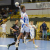 Partido entre Club Cisne Balonmano e Sinfín no Príncipe Felipe