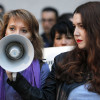 Concentración contra a violencia machista ante a Audiencia logo da morte dunha muller en Vigo