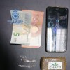 Droga e cartos intervidos ao detido no Paseo de Colón 