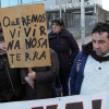 Protesta de veciños de Vilaboa ante a Xunta de Galicia reclamando a aprobación do PXOM