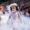 Fiesta de la espuma en A Pedreira por la vuelta al cole