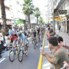 Paso da Vuelta pola rúa Sagasta de Pontevedra na súa segunda etapa