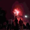 Lanzamiento de fuegos artificiales en el primer día de las Fiestas de la Peregrina 2022