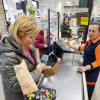 Clientas no supermercado Gadis de Benito Corbal