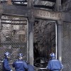 Axentes da Comisaría Xeral da Policía Científica investigan o incendio da Ferrería