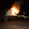 Incineración del Loro Ravachol en la Plaza de España
