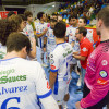 Partido entre Club Cisne Balonmano y Sinfín en el Príncipe Felipe