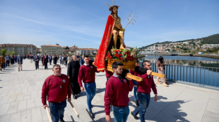 Procesión del Ecce Homo desde Santa María hasta O Burgo