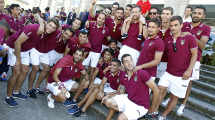 Recepción da Deputación ao Pontevedra tralo seu ascenso a Segunda B