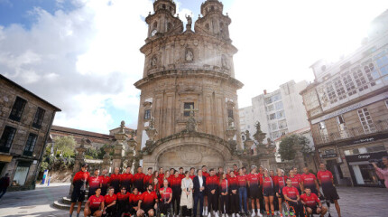 Presentación da Selección Española de Tríatlon para a Gran Final das Series Mundiais