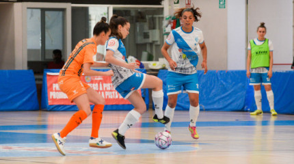 Galería de imágenes del partido de liga en A Raña entre Marín Futsal y Roldán