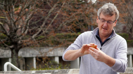 El Premio Nobel de Química 2021, David W.C. Macmillan, en Pontevedra