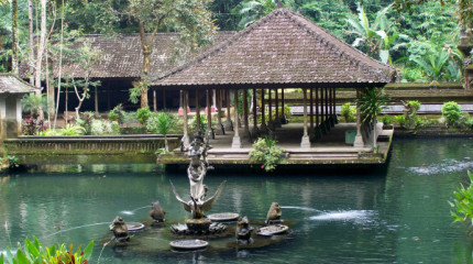 Templos hinduístas da illa de Bali