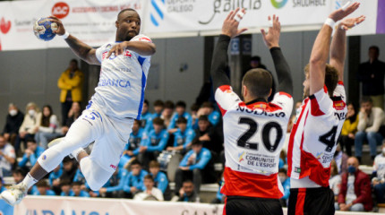 Partido por el ascenso a Liga Asobal entre Cisne y Puerto Sagunto