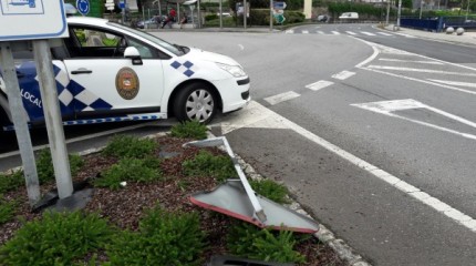 Interceptan a un conductor en Pontevedra incorporándose a la autopista con las ruedas pinchadas