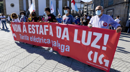 Protesta convocada por la CIG ante la subida del precio de la luz