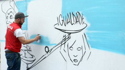 Graffiti sobre a Des-Igualdade Global