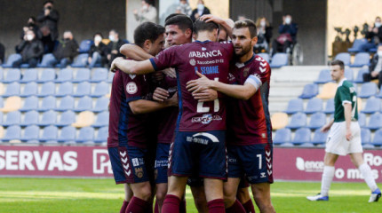 Partido de liga en Pasarón entre Pontevedra e Ceares