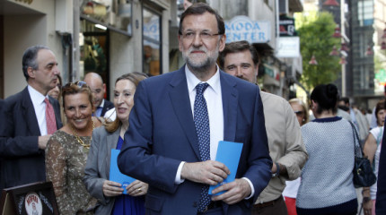 Paseo de Mariano Rajoy por Pontevedra durante a campaña ás eleccións europeas